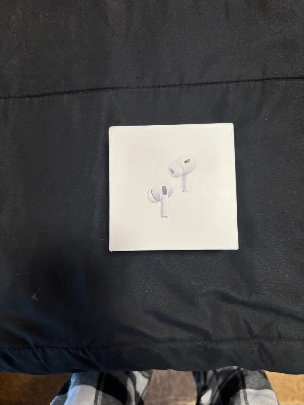 Apple White Wireless Earbud Headphones